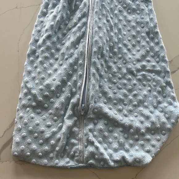 3/$9 Halo sleep sack size medium light blue Swiss dot pattern zipper 6-12 months - Picture 4 of 4